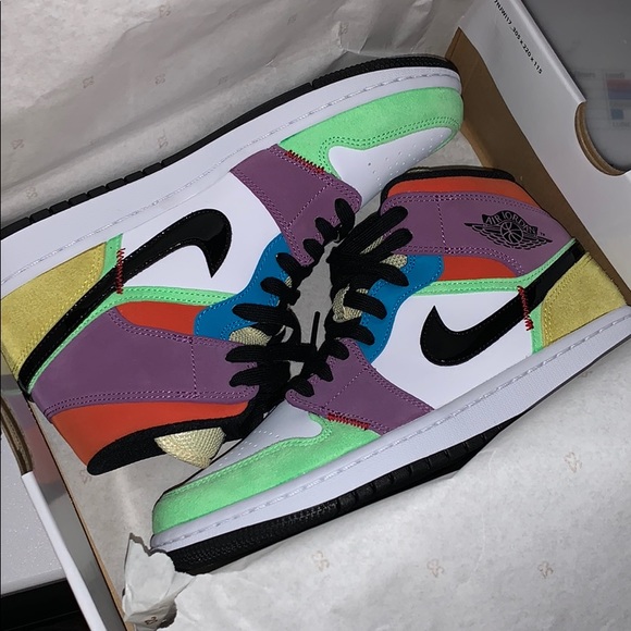This are brand new j1 they still have the tag on.